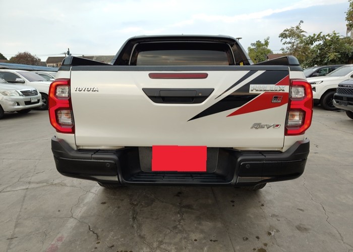 Used 7
                    TOYOTA
                     for Sale Image