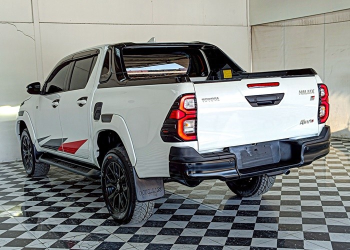 Used 9
                    TOYOTA
                     for Sale Image