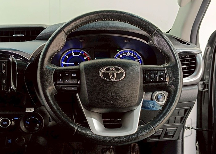 Used 11
                    TOYOTA
                     for Sale Image