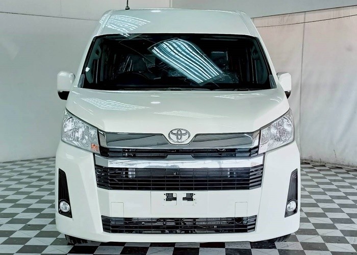 Used 12
                    TOYOTA
                     for Sale Image