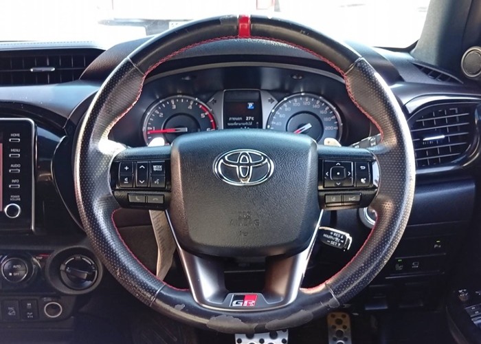 Used 7
                    TOYOTA
                     for Sale Image
